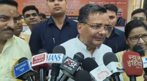 ‘कार सेवकों पर गोली चलाने वाले आज बन रहे सनातन के फूफा’