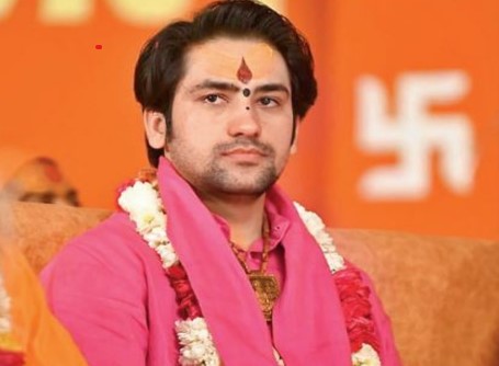 क्या बागेश्वर धाम के पीठाधीश्वर पंड़ित धीरेंद्र शास्त्री की जान को कोई बड़ा खतरा है?