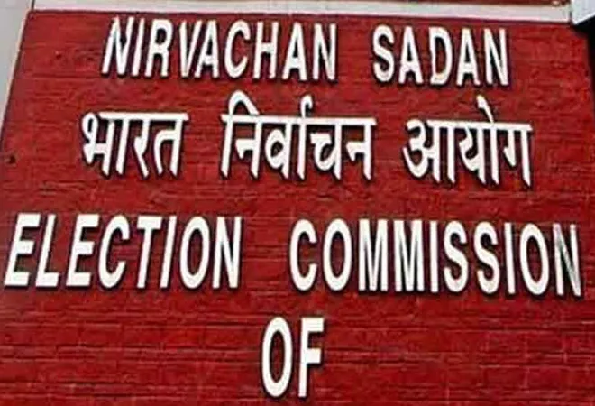 SIR Controversy : अब SIR के बचाव में उतरे पूर्व अफसर, 124 अधिकारियों ने देश के नाम लिखा ओपन लेटर