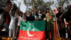 पाकिस्तान में PTI कार्यकर्ताओं की गिरफ्तारी पर HRCP नाराज, शांतिपूर्ण प्रदर्शन के अधिकार की मांग