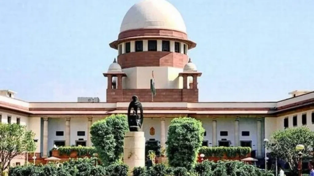 Supreme court on CJP Protest: सुप्रीम कोर्ट में हुआ आर्टिकल 358 का जिक्र, इंटरनेट-मेट्रो बंद..क्या ये आपातकाल है
