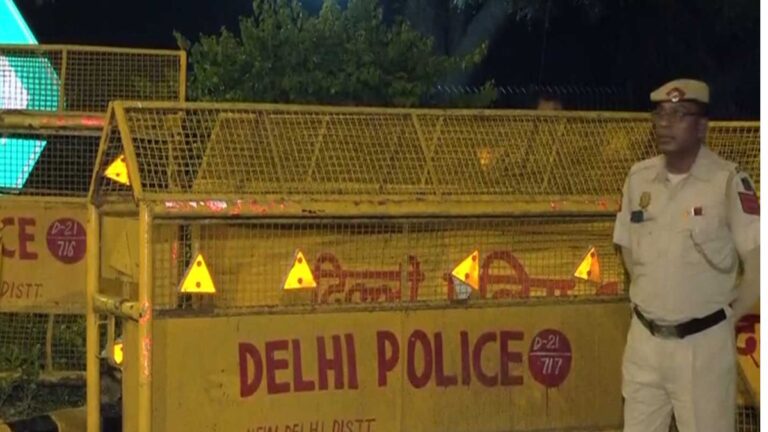 Delhi News: CJP प्रदर्शन से पहले हाई अलर्ट, 35 हजार जवान तैनात; मेट्रो के 57 गेट बंद