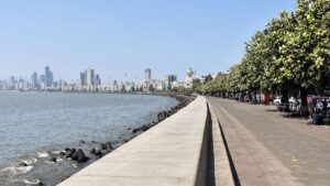 Mumbai Weather: मानसून की विदाई के बाद बढ़ी गर्मी, मुंबई समेत महाराष्ट्र के कई जिलों में येलो अलर्ट