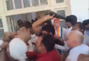Clash in UP Congress Office: कांग्रेस दफ्तर में जमकर हुआ बवाल, अजय राय और ममता चौधरी के समर्थकों के बीच जमकर चले जूते-चप्पलें